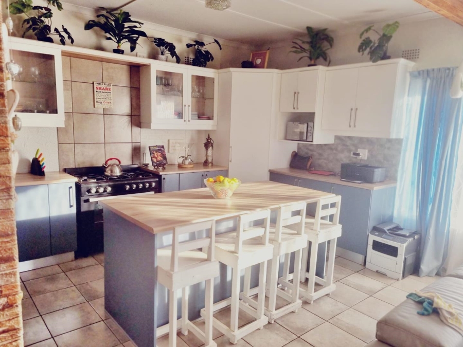 To Let 3 Bedroom Property for Rent in Leisure Bay KwaZulu-Natal