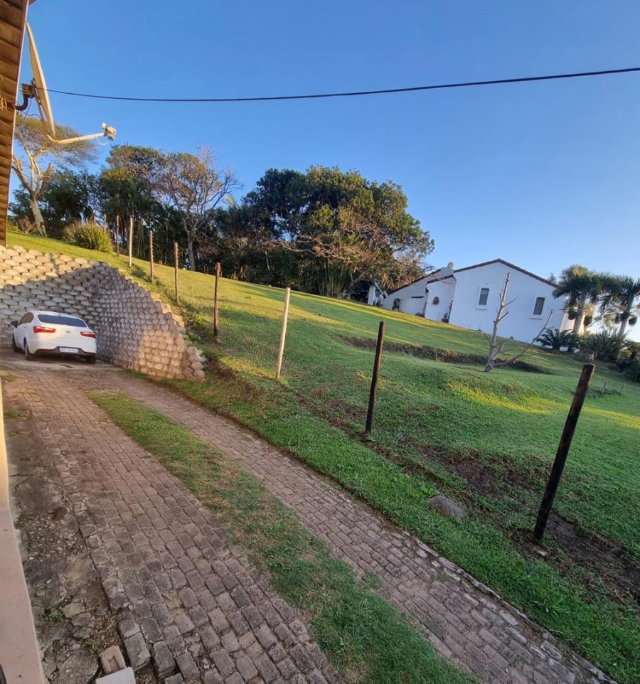 To Let 3 Bedroom Property for Rent in Leisure Bay KwaZulu-Natal