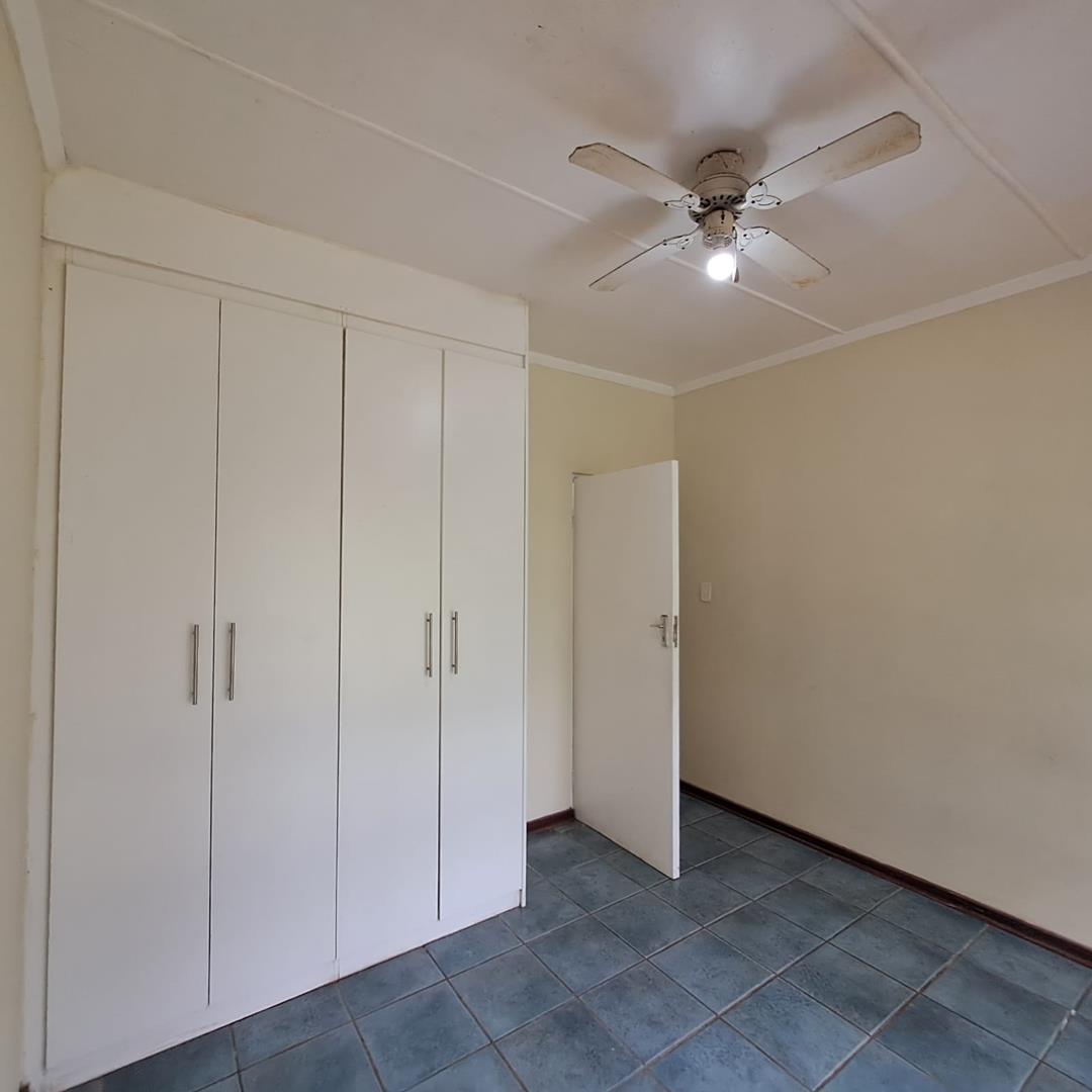 To Let 4 Bedroom Property for Rent in Meer En See KwaZulu-Natal