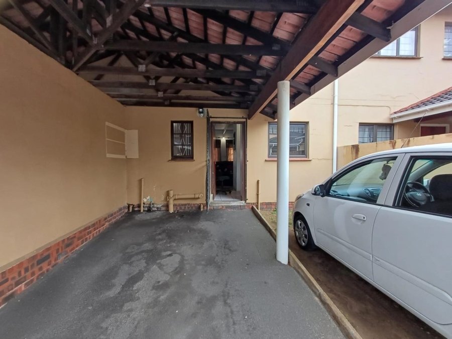 To Let 1 Bedroom Property for Rent in Meer En See KwaZulu-Natal