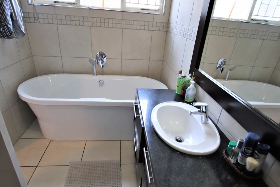 To Let 3 Bedroom Property for Rent in Umhlanga KwaZulu-Natal