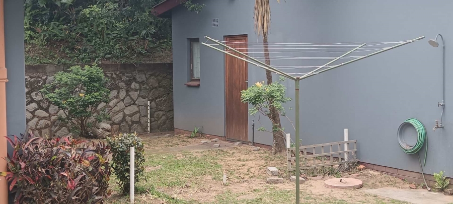 2 Bedroom Property for Sale in Uvongo KwaZulu-Natal