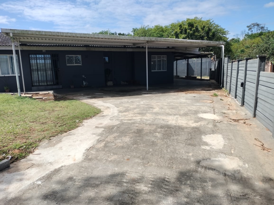 3 Bedroom Property for Sale in Brackenham KwaZulu-Natal