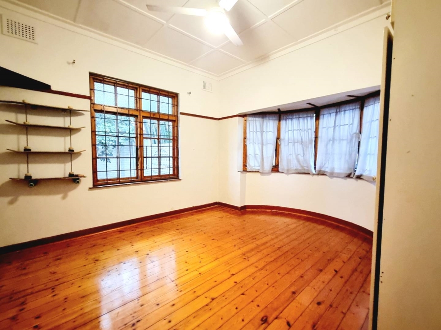 To Let 4 Bedroom Property for Rent in Durban North KwaZulu-Natal