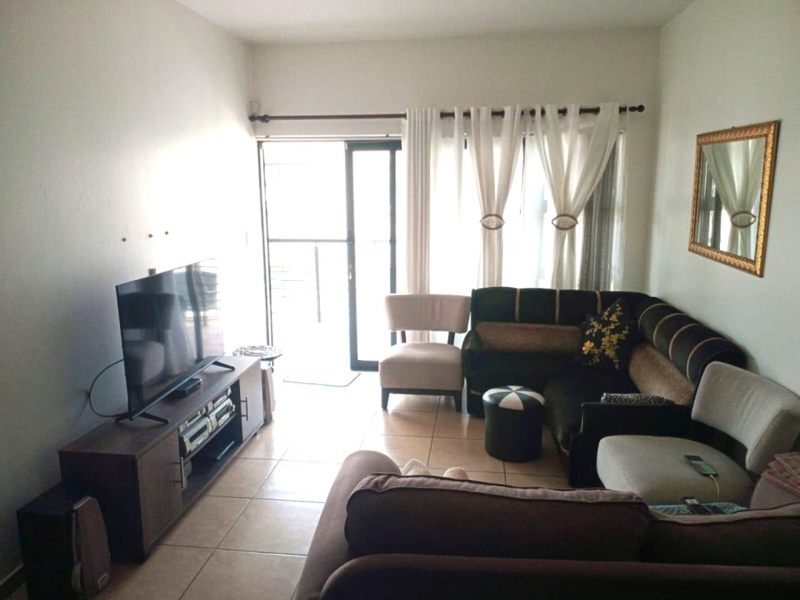 To Let 2 Bedroom Property for Rent in La Mercy KwaZulu-Natal