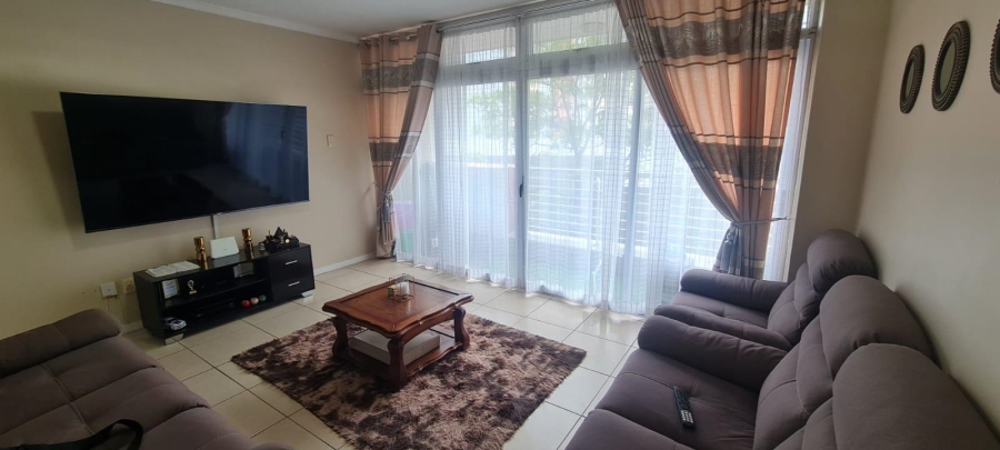 To Let 2 Bedroom Property for Rent in Umhlanga Ridge KwaZulu-Natal