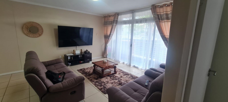 To Let 2 Bedroom Property for Rent in Umhlanga Ridge KwaZulu-Natal