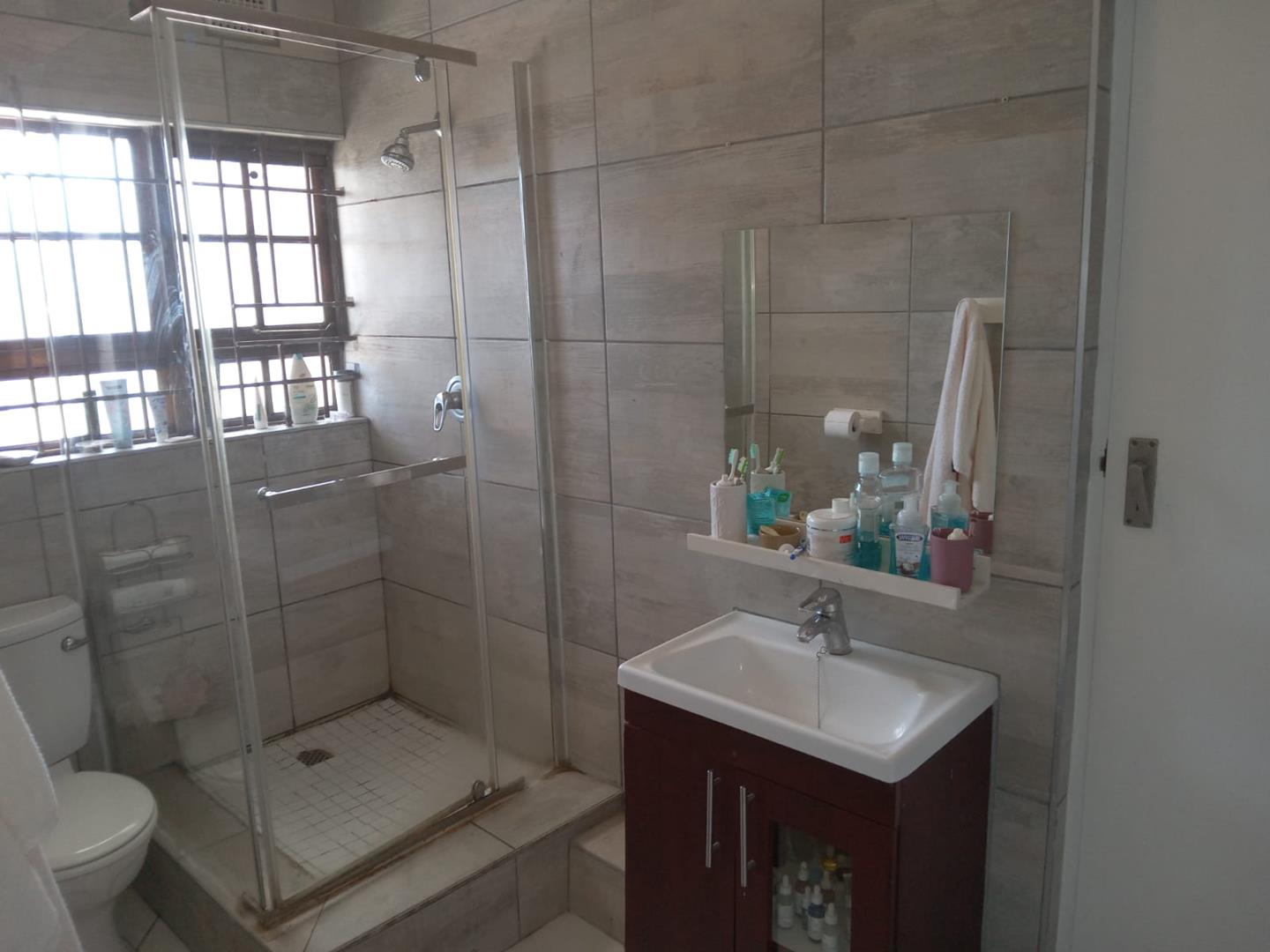 To Let 4 Bedroom Property for Rent in Umgeni Park KwaZulu-Natal