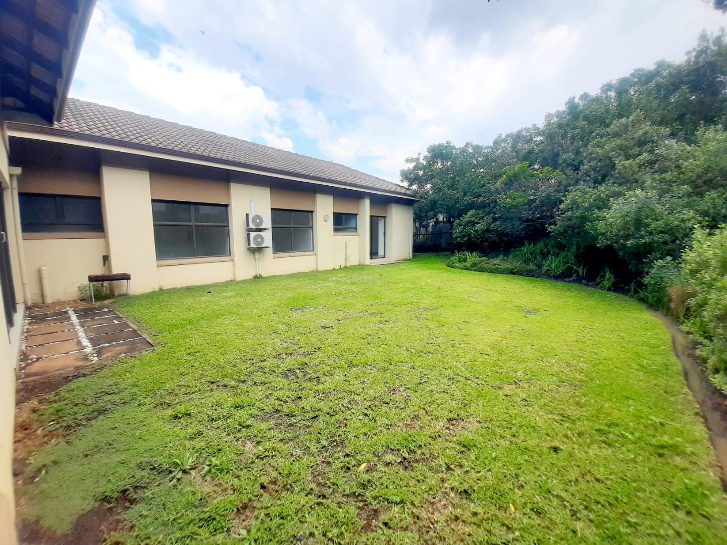 To Let 3 Bedroom Property for Rent in Palm Lakes Estate KwaZulu-Natal