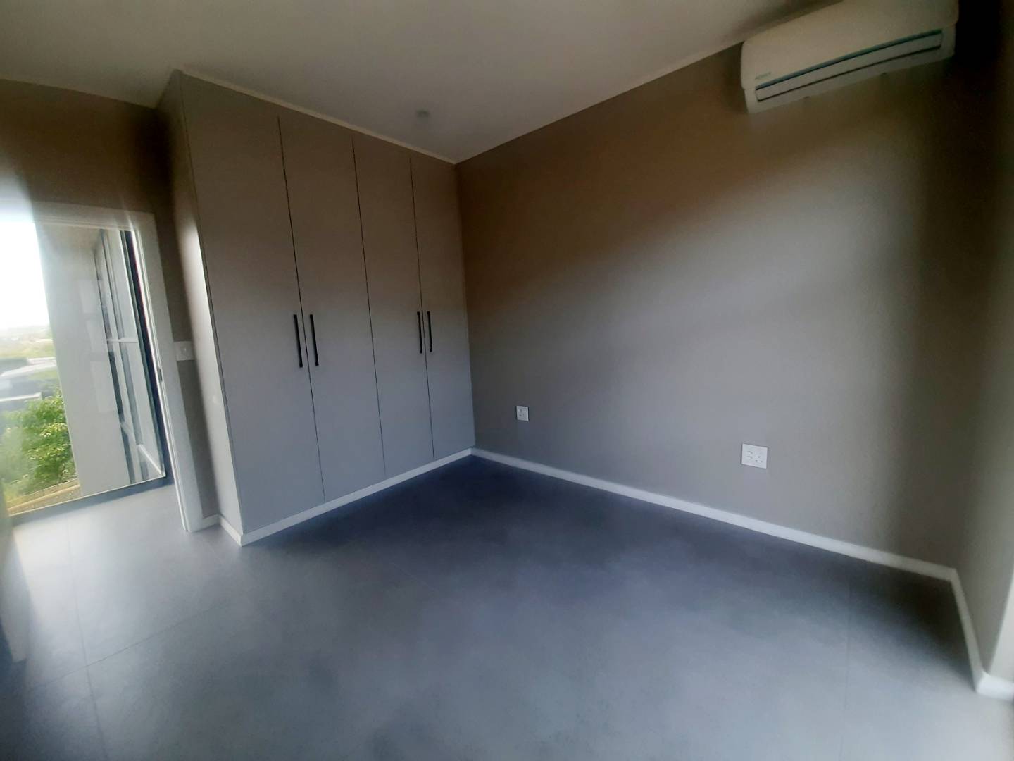 To Let 4 Bedroom Property for Rent in Palm Lakes Estate KwaZulu-Natal