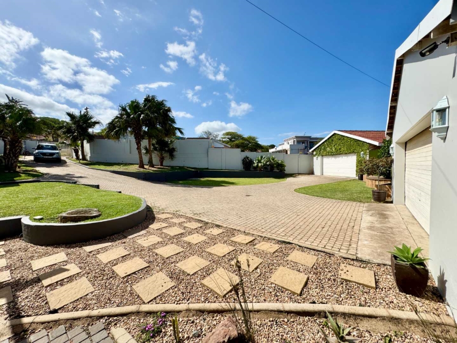 5 Bedroom Property for Sale in Glen Ashley KwaZulu-Natal