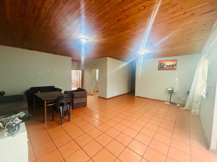 2 Bedroom Property for Sale in Vryheid KwaZulu-Natal