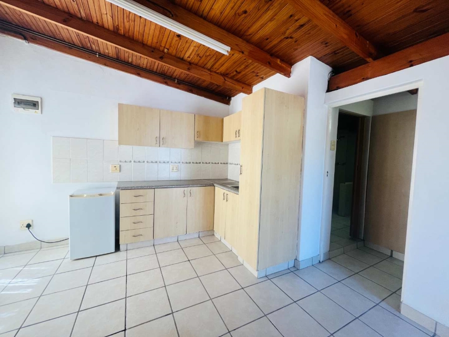 To Let 1 Bedroom Property for Rent in Virginia KwaZulu-Natal