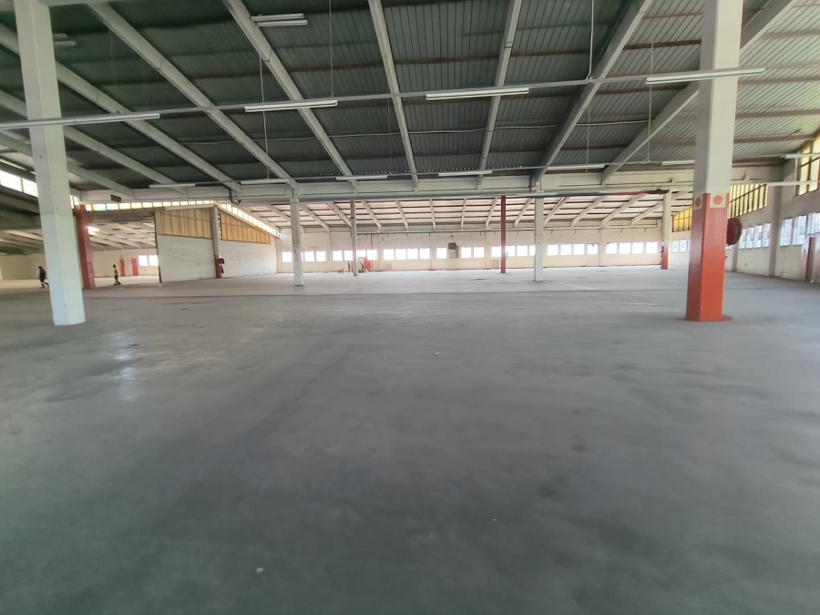 To Let commercial Property for Rent in New Germany KwaZulu-Natal