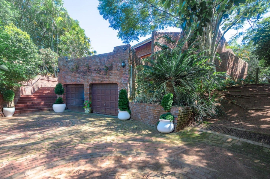 4 Bedroom Property for Sale in Kloof KwaZulu-Natal