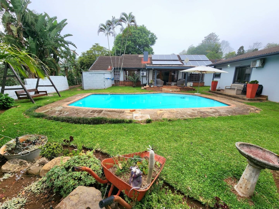 3 Bedroom Property for Sale in Waterfall KwaZulu-Natal