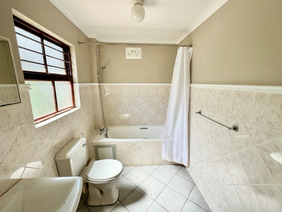 To Let 3 Bedroom Property for Rent in Umhlanga KwaZulu-Natal