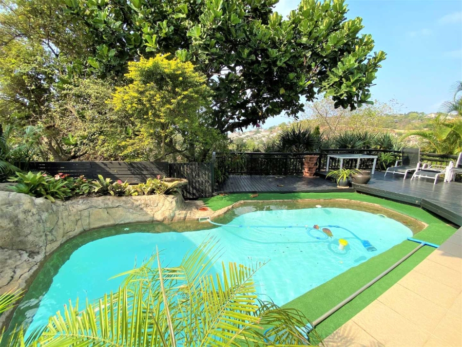 To Let 4 Bedroom Property for Rent in La Lucia KwaZulu-Natal