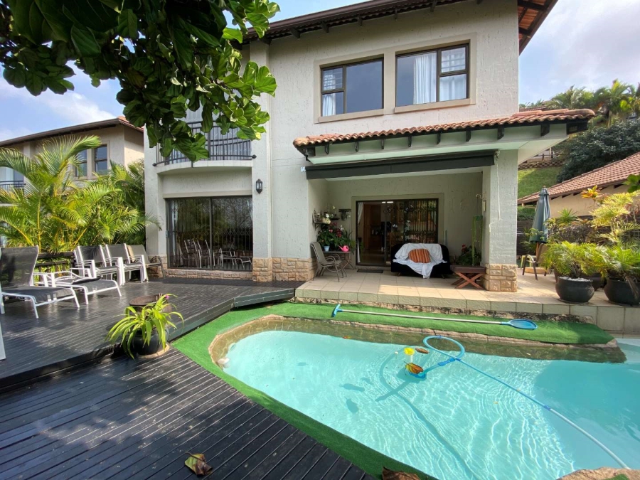 To Let 4 Bedroom Property for Rent in La Lucia KwaZulu-Natal