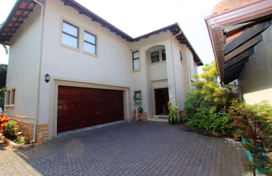 To Let 4 Bedroom Property for Rent in La Lucia KwaZulu-Natal