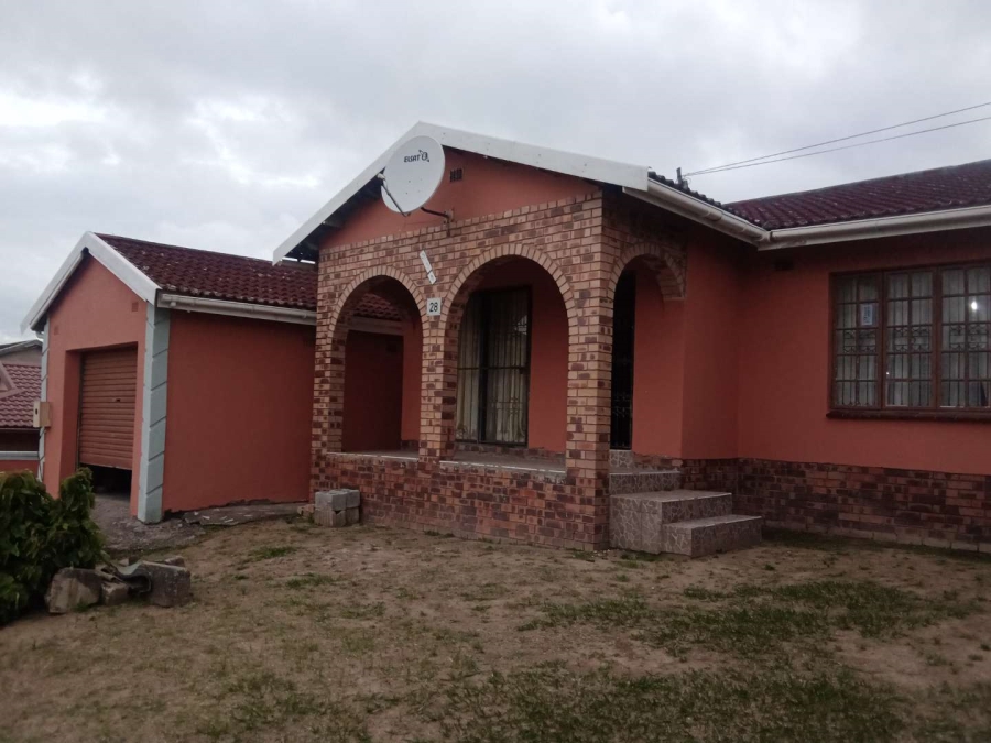 4 Bedroom Property for Sale in Umlazi BB KwaZulu-Natal