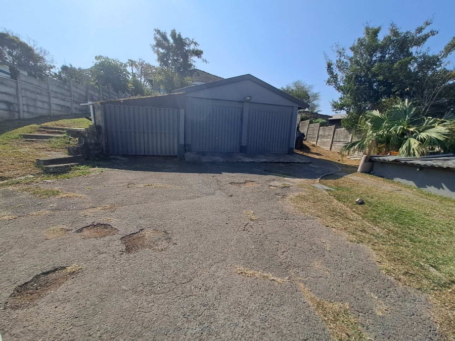 3 Bedroom Property for Sale in Queensburgh KwaZulu-Natal