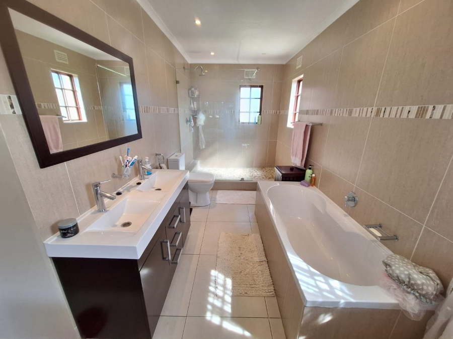 4 Bedroom Property for Sale in Hillcrest KwaZulu-Natal