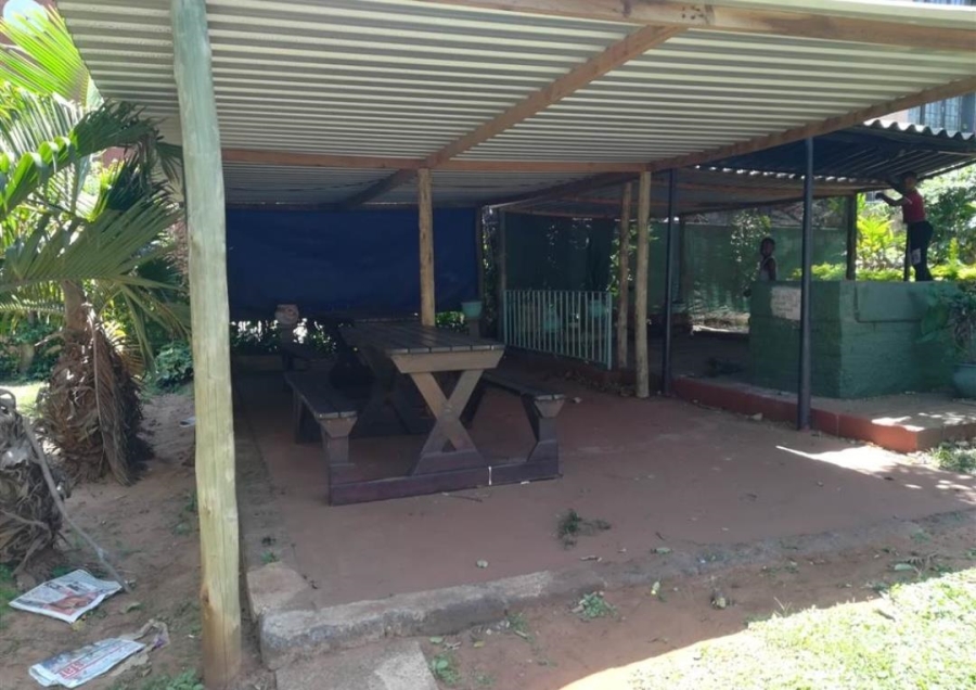 1 Bedroom Property for Sale in Montclair KwaZulu-Natal