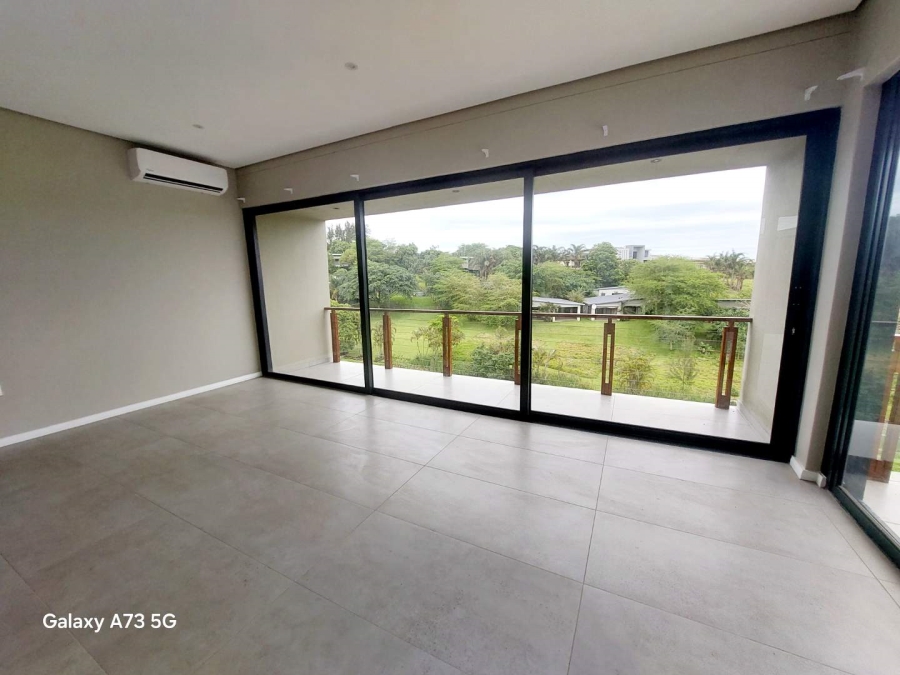 To Let 4 Bedroom Property for Rent in Palm Lakes Estate KwaZulu-Natal