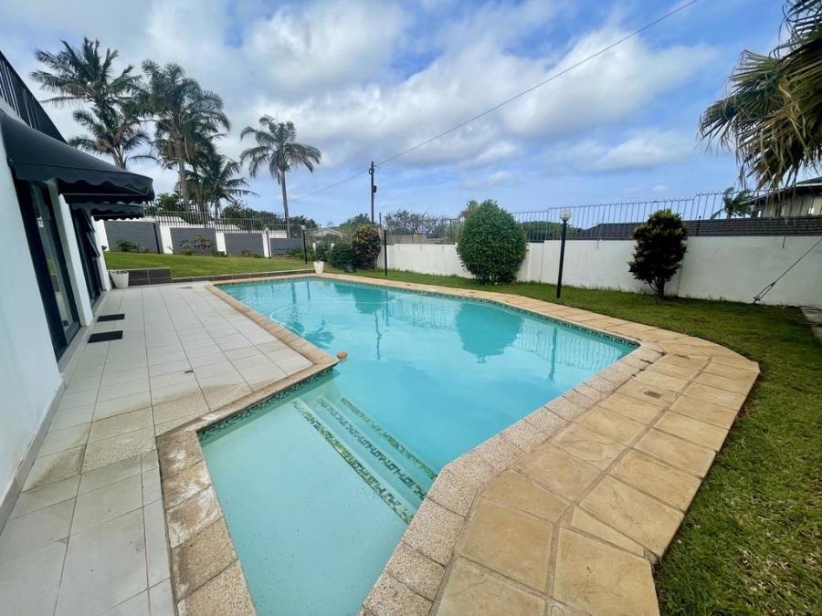 6 Bedroom Property for Sale in La Lucia KwaZulu-Natal