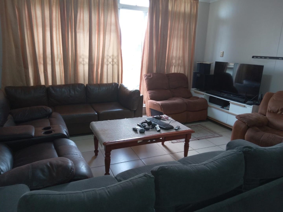 2 Bedroom Property for Sale in Umhlanga Ridge KwaZulu-Natal