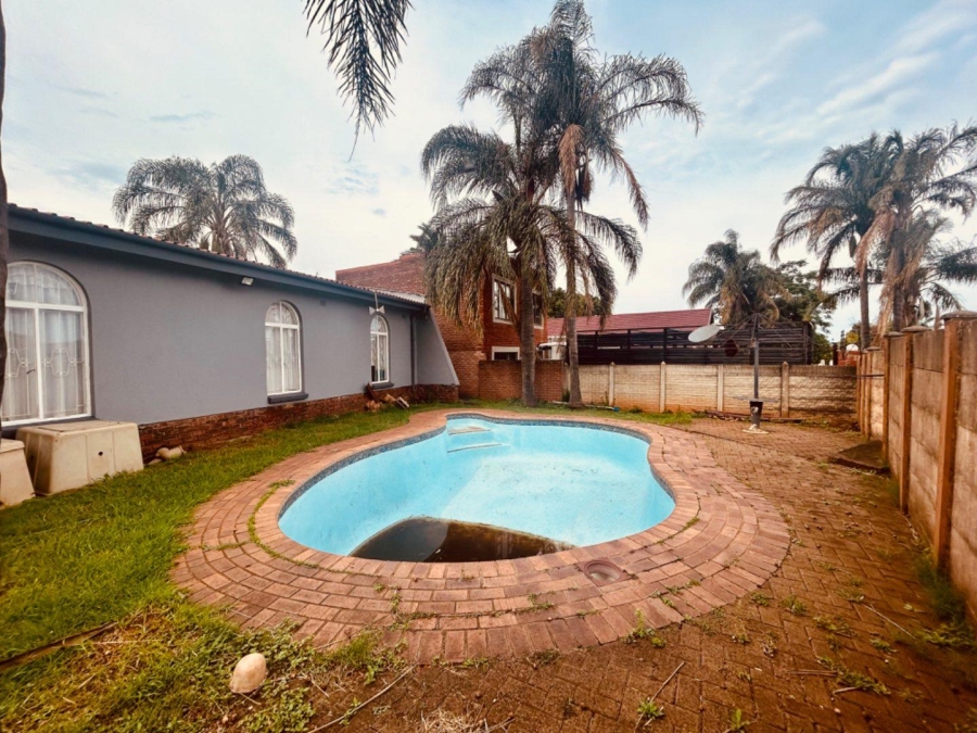 4 Bedroom Property for Sale in Vryheid KwaZulu-Natal