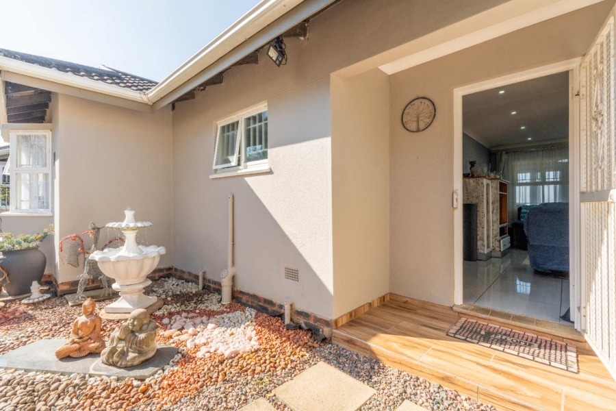 3 Bedroom Property for Sale in Kloof KwaZulu-Natal