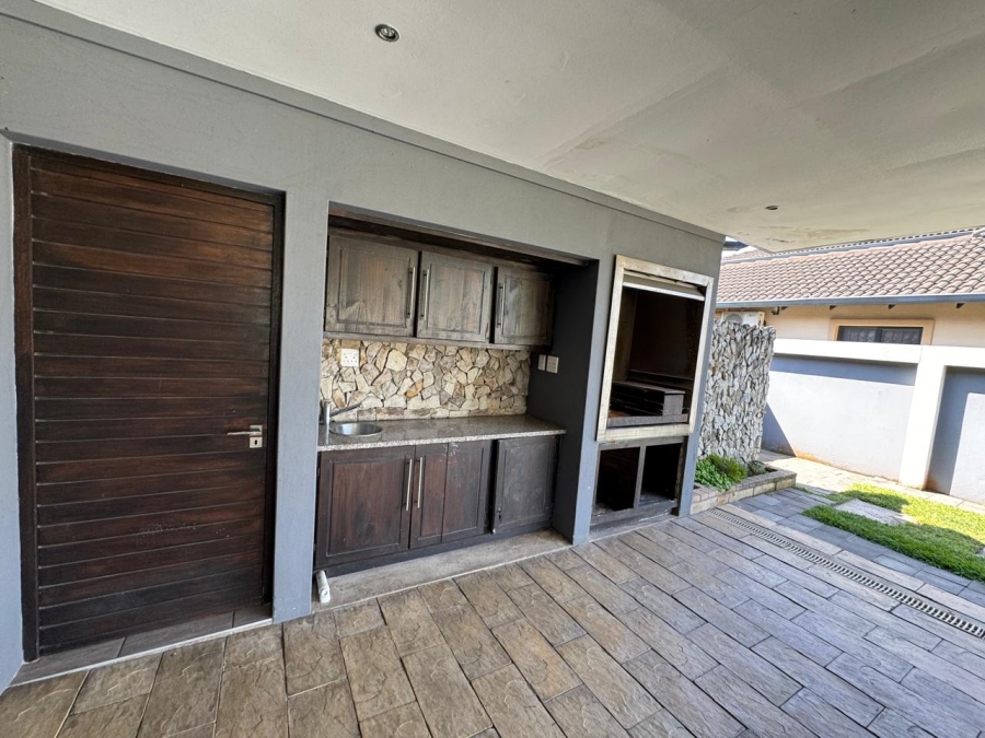 3 Bedroom Property for Sale in Meer En See KwaZulu-Natal