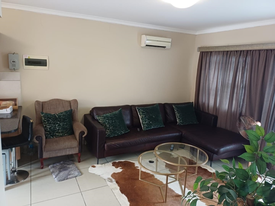 2 Bedroom Property for Sale in Wildenwide KwaZulu-Natal