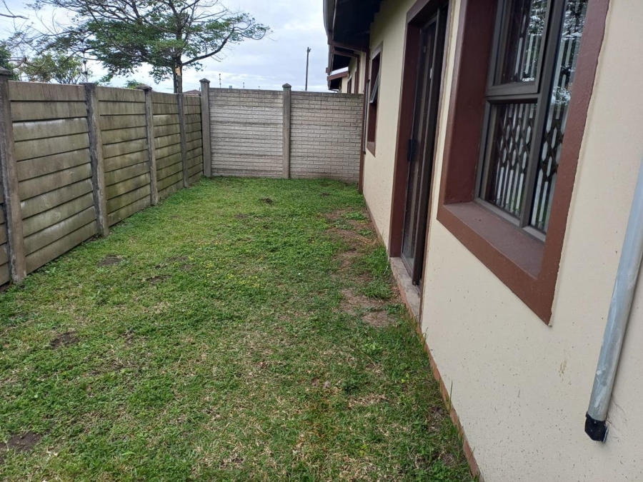 2 Bedroom Property for Sale in Wildenwide KwaZulu-Natal