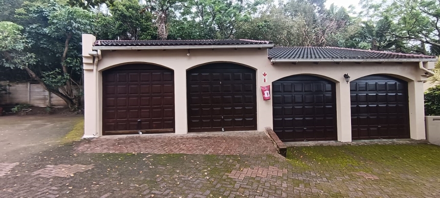 3 Bedroom Property for Sale in Manaba Beach KwaZulu-Natal