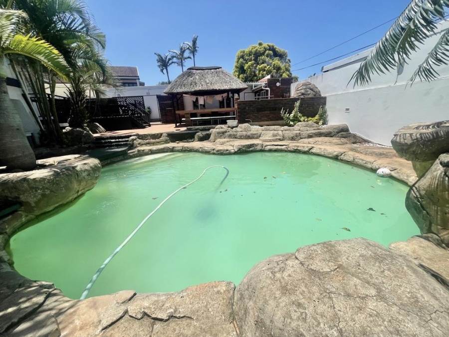 7 Bedroom Property for Sale in Durban North KwaZulu-Natal