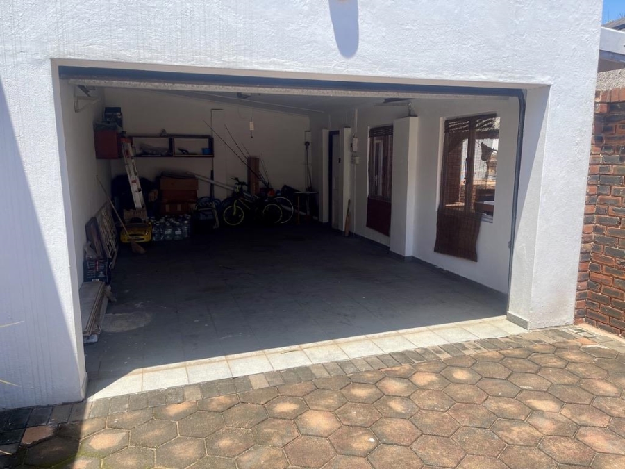 7 Bedroom Property for Sale in Durban North KwaZulu-Natal