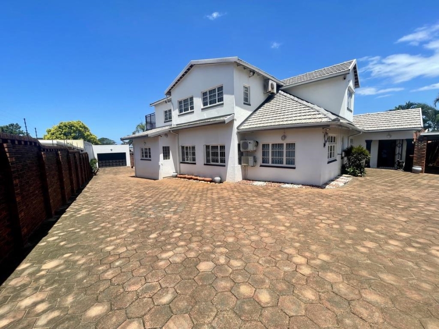 7 Bedroom Property for Sale in Durban North KwaZulu-Natal