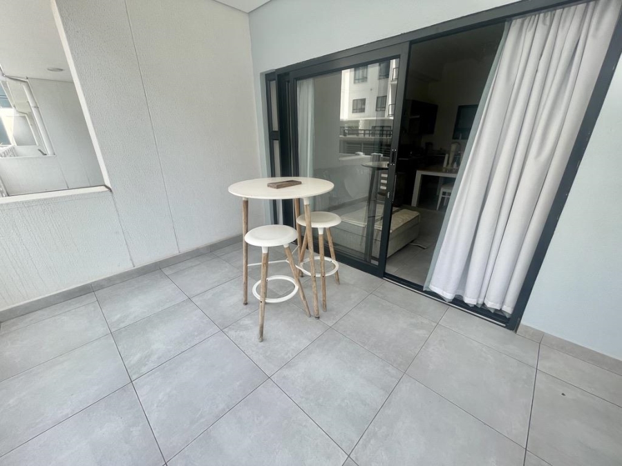 To Let 1 Bedroom Property for Rent in Umhlanga KwaZulu-Natal