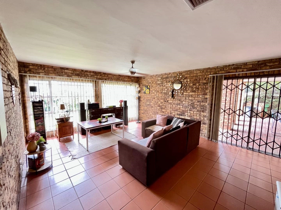 4 Bedroom Property for Sale in Widenham KwaZulu-Natal