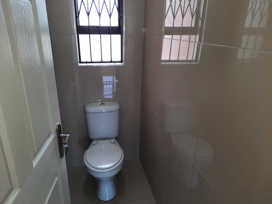 3 Bedroom Property for Sale in Brackenham KwaZulu-Natal