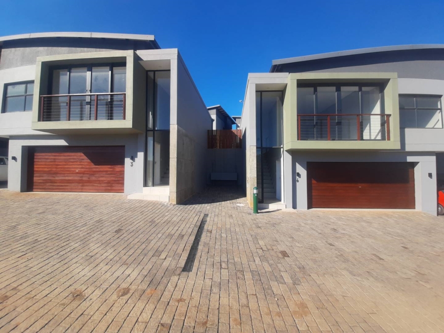 To Let 2 Bedroom Property for Rent in Palm Lakes Estate KwaZulu-Natal