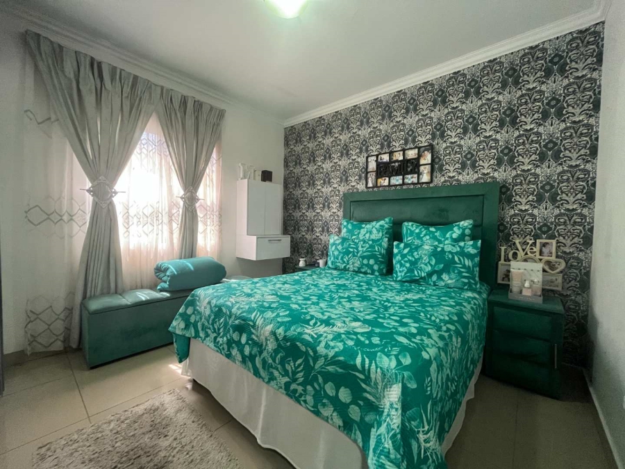 3 Bedroom Property for Sale in Trenance Manor KwaZulu-Natal