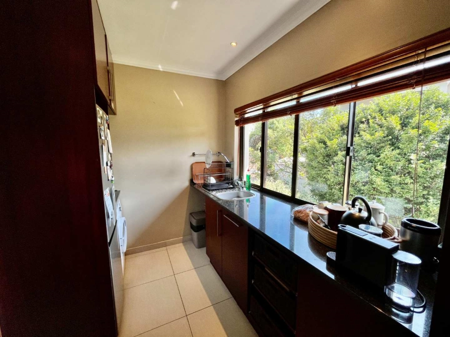 To Let 2 Bedroom Property for Rent in Umhlanga KwaZulu-Natal