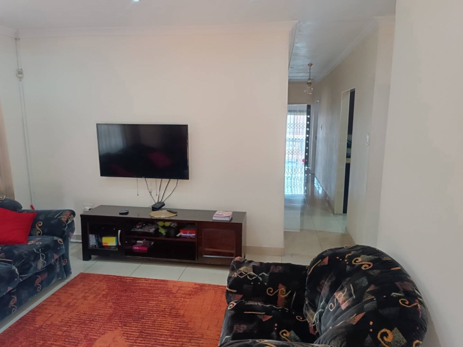 3 Bedroom Property for Sale in Bombay Heights KwaZulu-Natal