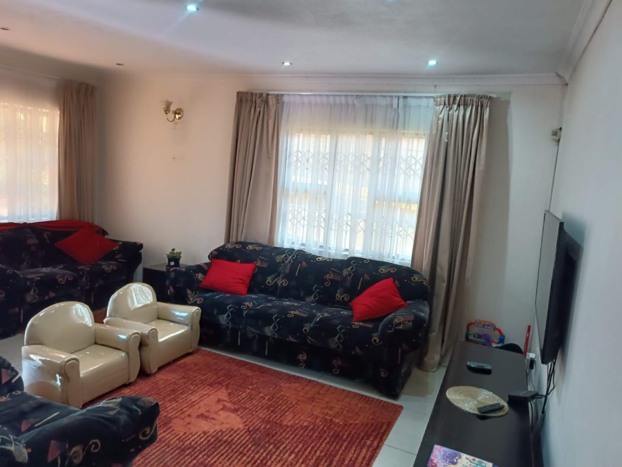 3 Bedroom Property for Sale in Bombay Heights KwaZulu-Natal