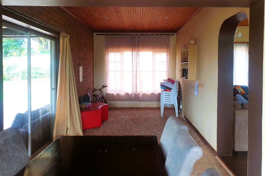 To Let 2 Bedroom Property for Rent in Glen Anil KwaZulu-Natal