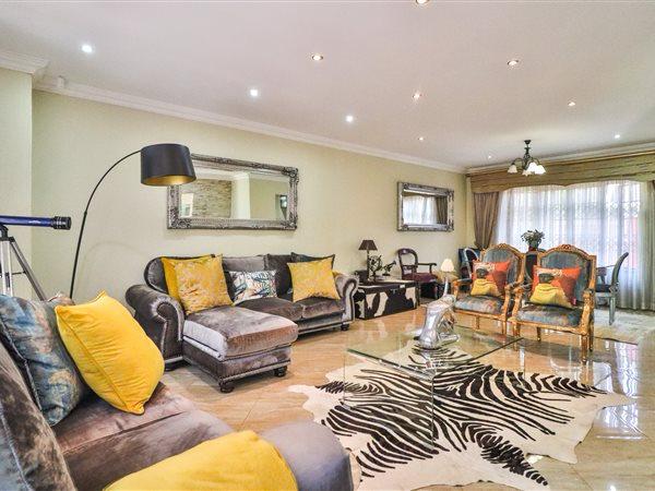 3 Bedroom Property for Sale in Scottsville KwaZulu-Natal